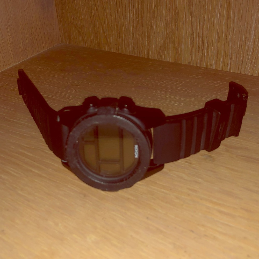Nixon Watch